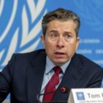 توم فليتشر يؤكد أهمية توفير الحماية للعاملين في الرعاية الصحية بالسودان