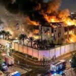 تصعيد أمني بالمنطقة.. استهداف سفارات أمريكية وتحذيرات بالإجلاء