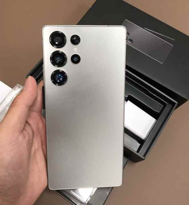 وزارة الاتصالات تتيح تقنية “USSD” للتحويلات المصرفية عبر الهواتف ابتداءً من الأسبوع المقبل