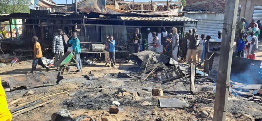 الدعم السريع: مقتل وإصابة العشرات جراء قصف الجيش بمسيرة سوق سرف عمره بدارفور