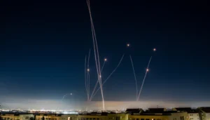 إيران تواصل اعتداءاتها ضد دول المجلس في سادس أيام الحرب