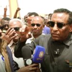 رئيس الوزراء يوجه بمضاعفة ميزانية معبر أرقين إلى خمسة أضعاف