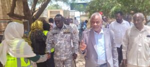 والي النيل الأبيض يتفقد مراكز امتحانات طلاب دارفور ويؤكد فخر الولاية باستضافتهم والي النيل الأبيض يتفقد مراكز امتحانات طلاب دارفور ويؤكد فخر الولاية باستضافتهم