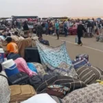 وفاة فتاة إثر ارتفاع درجات الحرارة بمعبر أرقين المتكدس بالعائدين من مصر