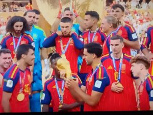 عقب فوزها على الأرجنتين .. إسبانيا تتوّج بكأس العالم 2026 عقب فوزها على الأرجنتين .. إسبانيا تتوّج بكأس العالم 2026