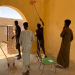 حين يكتب شباب شدة المحس الأمل على جدران المدرسة