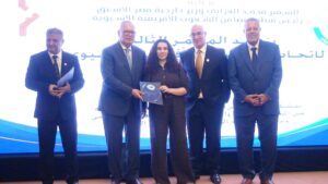 المؤتمر الثالث لاتحاد الإعلاميين الأفريقي الآسيوي يختتم أعماله في القاهرة برؤية جديدة لتعزيز إعلام الجنوب العالمي المؤتمر الثالث لاتحاد الإعلاميين الأفريقي الآسيوي يختتم أعماله في القاهرة برؤية جديدة لتعزيز إعلام الجنوب العالمي