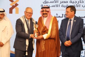 شلهوب الشلهوب بعد تكريمه من اتحاد الإعلاميين الأفريقي الآسيوي في القاهرة: الإعلام شريك أساسي في إنجاح العمل الإنساني شلهوب الشلهوب بعد تكريمه من اتحاد الإعلاميين الأفريقي الآسيوي في القاهرة: الإعلام شريك أساسي في إنجاح العمل الإنساني
