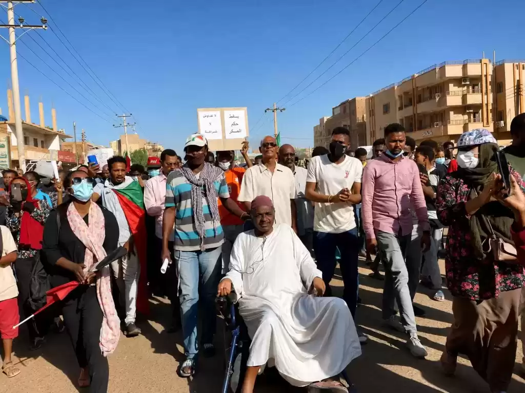نبأ رحيل الناشط والسياسي السوداني جعفر خضر يتصدَّر منصات التواصل الاجتماعي في السودان